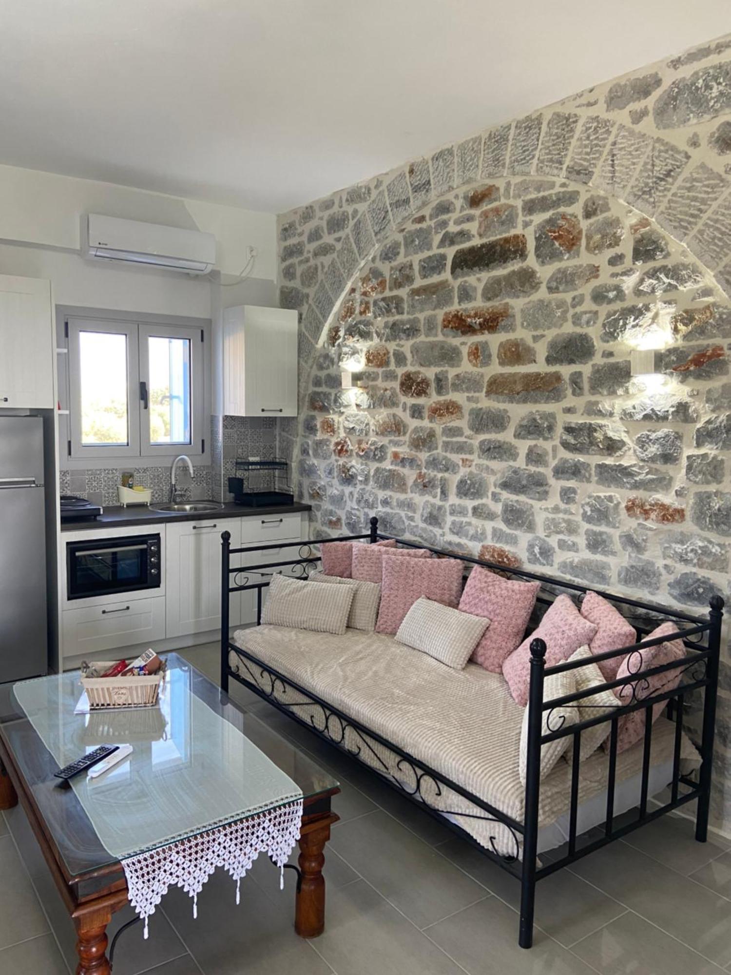 Apartamento Yulie'S Orama Areopoli Exterior foto